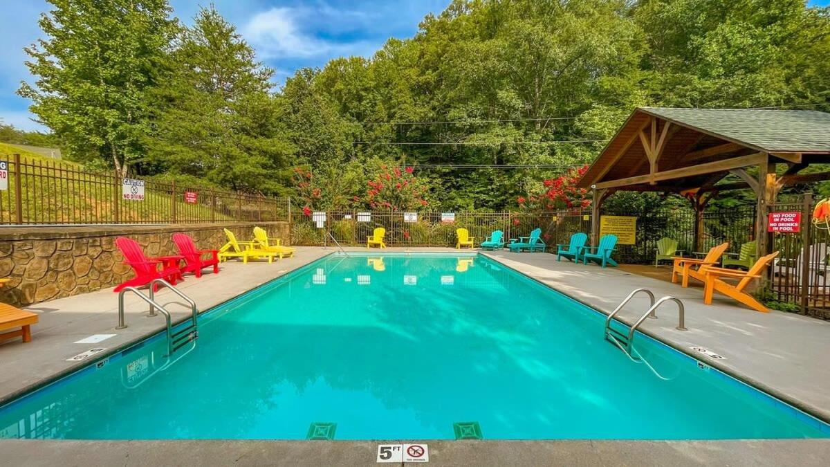 Ryes And Shine Bootlegger'S Cabin! Hot Tub* Pool* Arcade* Billiards *Ev * Pet Friendly Sevierville Zewnętrze zdjęcie