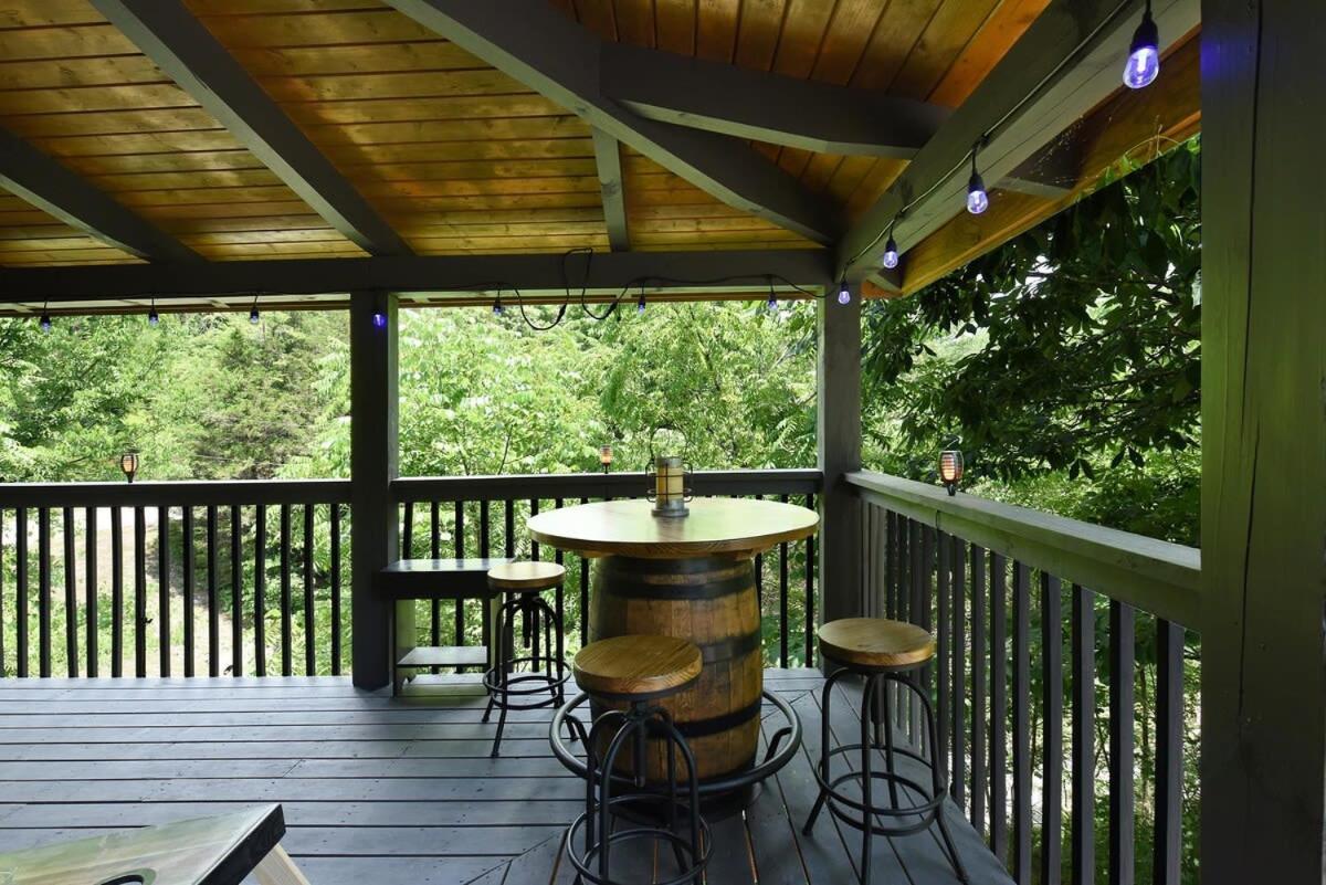 Ryes And Shine Bootlegger'S Cabin! Hot Tub* Pool* Arcade* Billiards *Ev * Pet Friendly Sevierville Zewnętrze zdjęcie